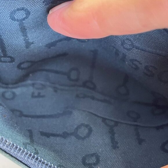 Fossil Maddox Leather Zip Around Wallet Clutch In Black Silver Trim - Picture 9 of 13